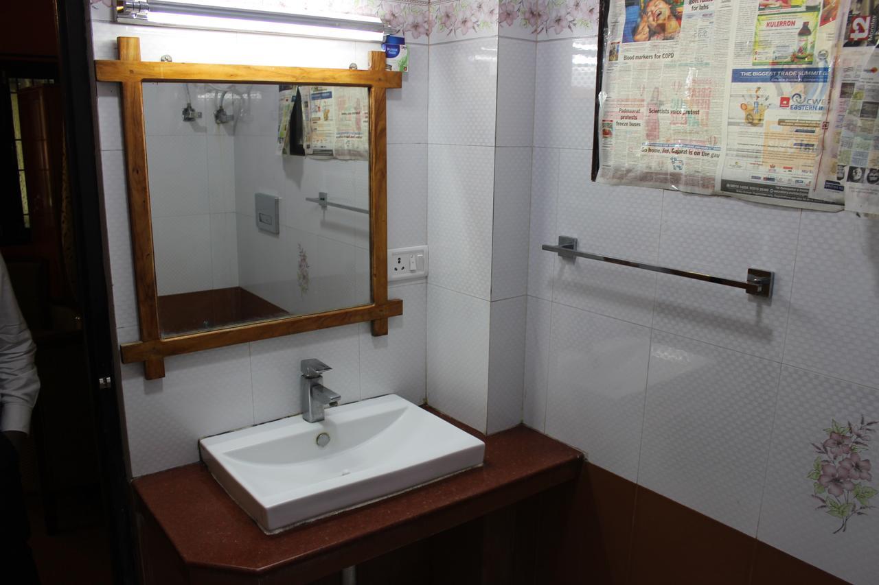 Blue Sea Hotel Port Blair Exterior photo